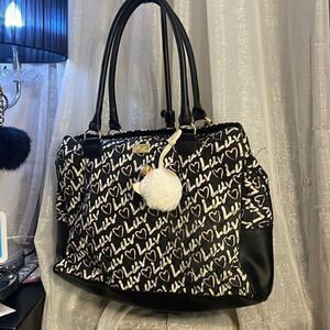 Betsey johnson XL weekender travel bag/luggage /satchel carryall